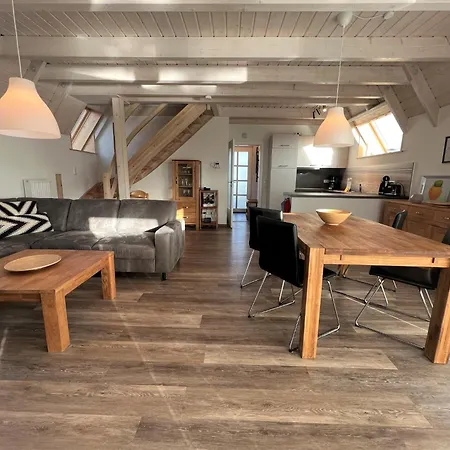 Eo 4 - Strandvogt 2 Komfort *